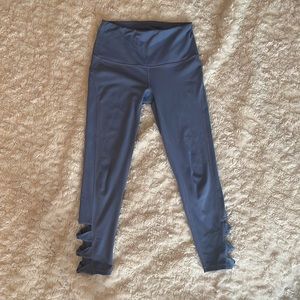 Blue size extra small leggings. In good condition.